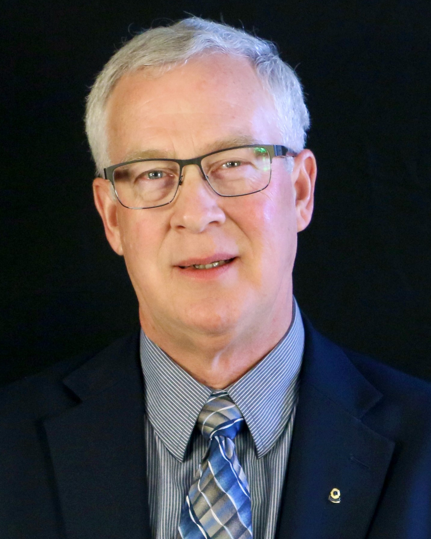 portrait of Dean Stenehjem